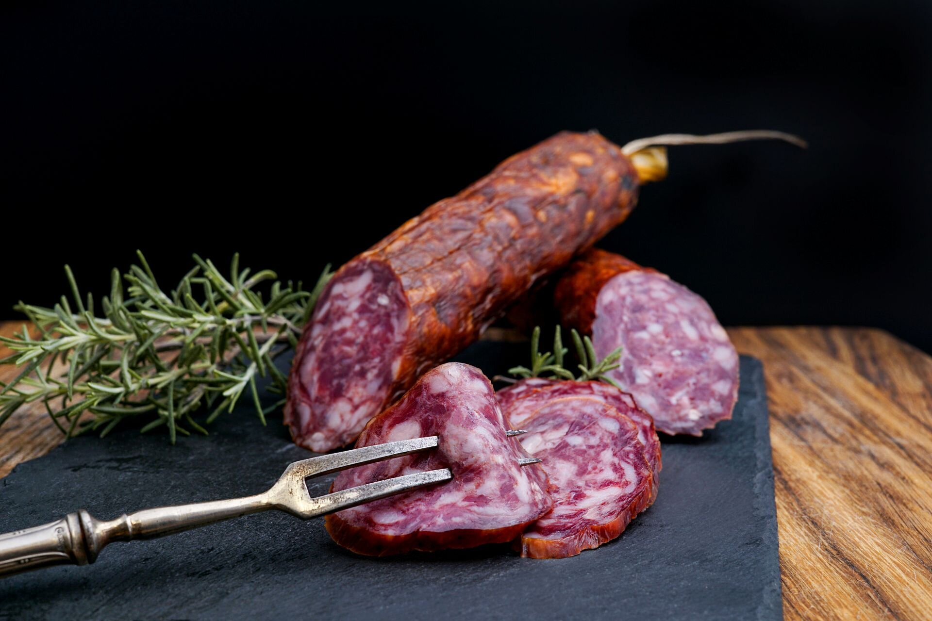 Prodotto tipico abruzzese: il salame | © Pexels