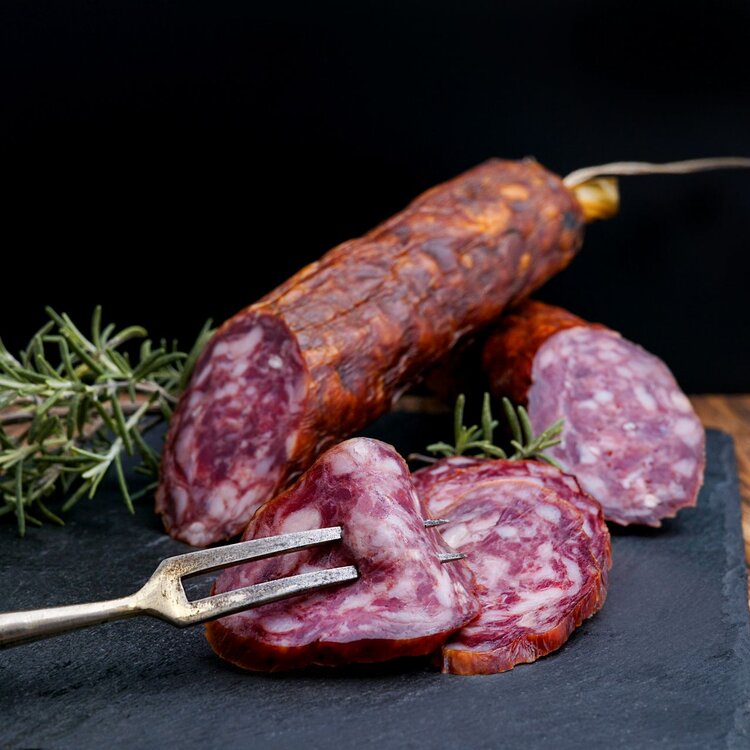 Prodotto tipico abruzzese: il salame | © Pexels