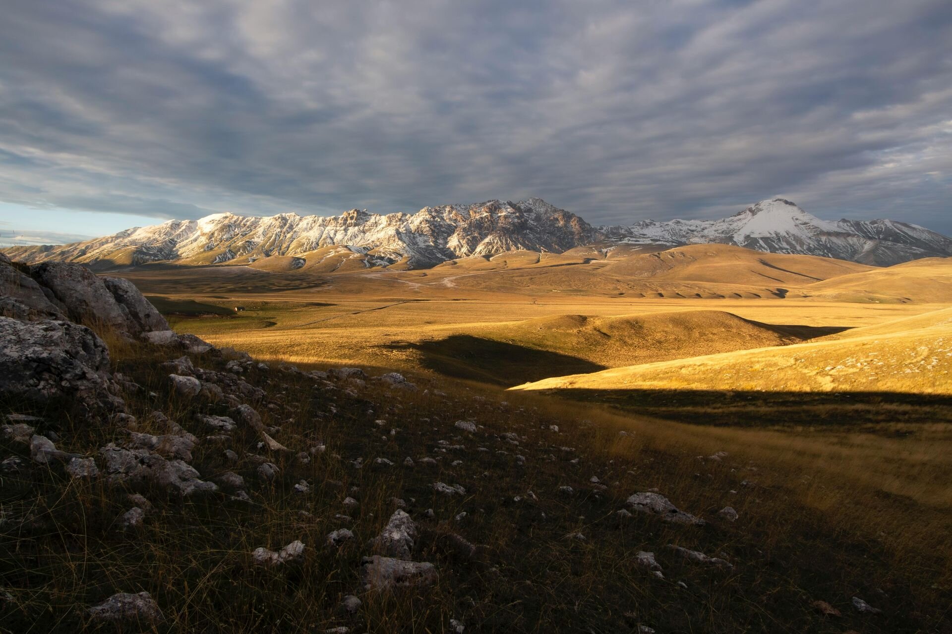 Panorama del Campo Imperatore molto simile ai paesaggi del Tibet | © Pixabay