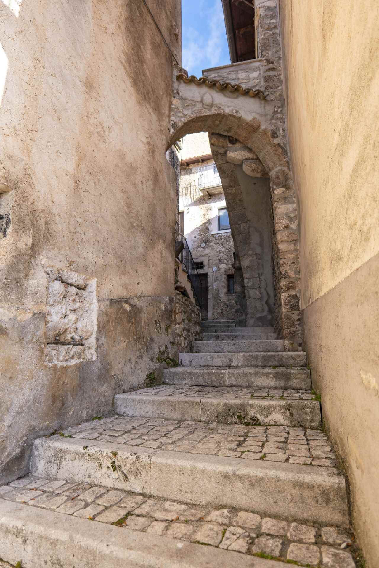 P1094970 1